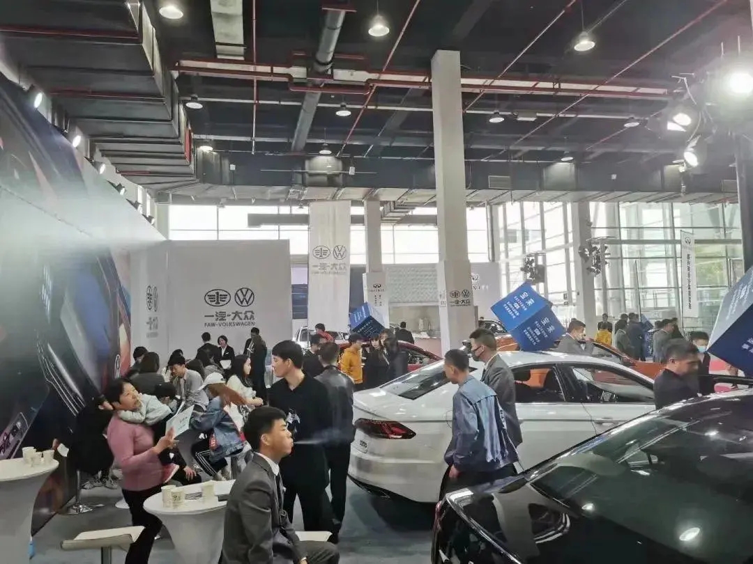 增速全市居首 南湖区一季度社会消费品零售“开门红”