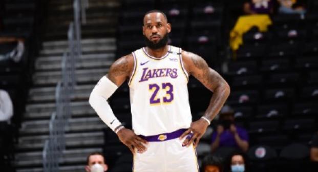 湖人篮网争冠变数!詹姆斯带伤打季后赛,欧文又被罚款3.5万休闲区蓝鸢梦想 - Www.slyday.coM 湖人篮网争冠变数!詹姆斯带伤打季后赛,欧文又被罚款3.5万休闲区蓝鸢梦想 - Www.slyday.coM