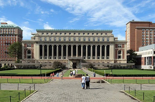 哥伦比亚大学校园。/图片来源于哥伦比亚大学官网