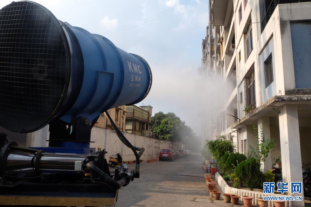 印度日增新冠确诊和死亡病例均破纪录【图】休闲区蓝鸢梦想 - Www.slyday.coM 印度日增新冠确诊和死亡病例均破纪录【图】休闲区蓝鸢梦想 - Www.slyday.coM