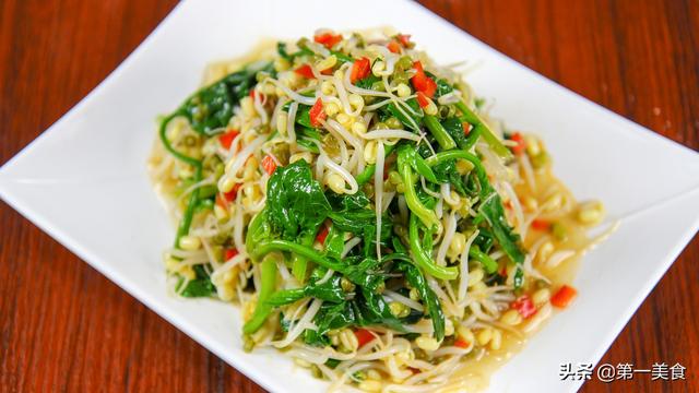 绿豆芽拌菠菜这样做才好吃豆芽清脆菠菜有营养好吃又实用