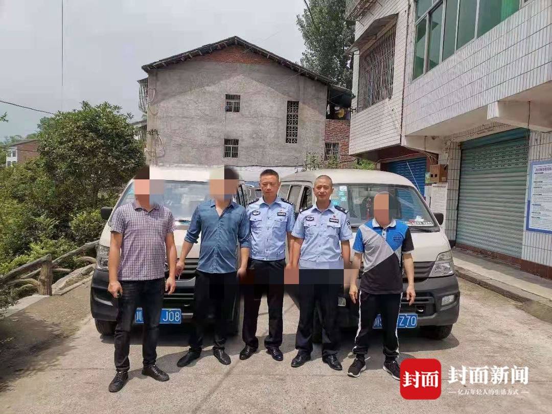 四川大竹男子把别人车当自己的开走了 真相让人哭笑不得休闲区蓝鸢梦想 - Www.slyday.coM 四川大竹男子把别人车当自己的开走了 真相让人哭笑不得休闲区蓝鸢梦想 - Www.slyday.coM