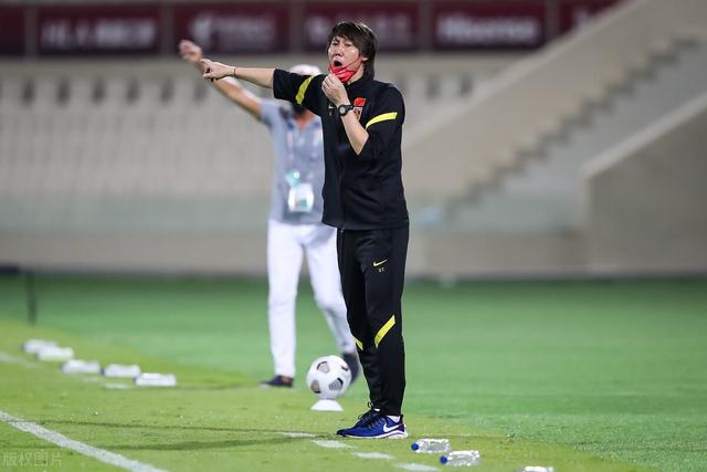 陈戌源笑着离开赛场!国足5比0大胜马尔代夫,足协努力没有白费休闲区蓝鸢梦想 - Www.slyday.coM 陈戌源笑着离开赛场!国足5比0大胜马尔代夫,足协努力没有白费休闲区蓝鸢梦想 - Www.slyday.coM