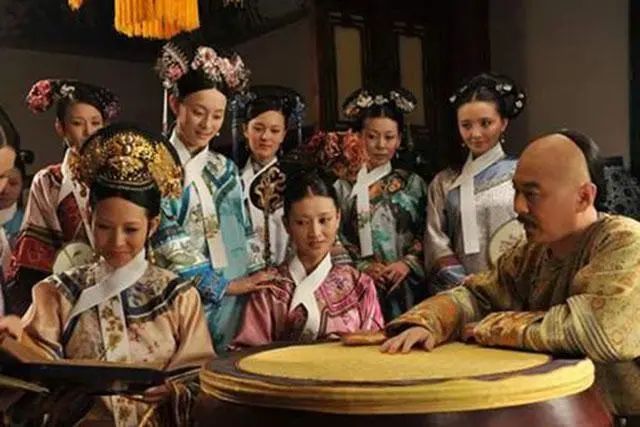 建议高校教师多配偶制,华东政法大学副教授真敢说,有女教师附和休闲区蓝鸢梦想 - Www.slyday.coM 建议高校教师多配偶制,华东政法大学副教授真敢说,有女教师附和休闲区蓝鸢梦想 - Www.slyday.coM