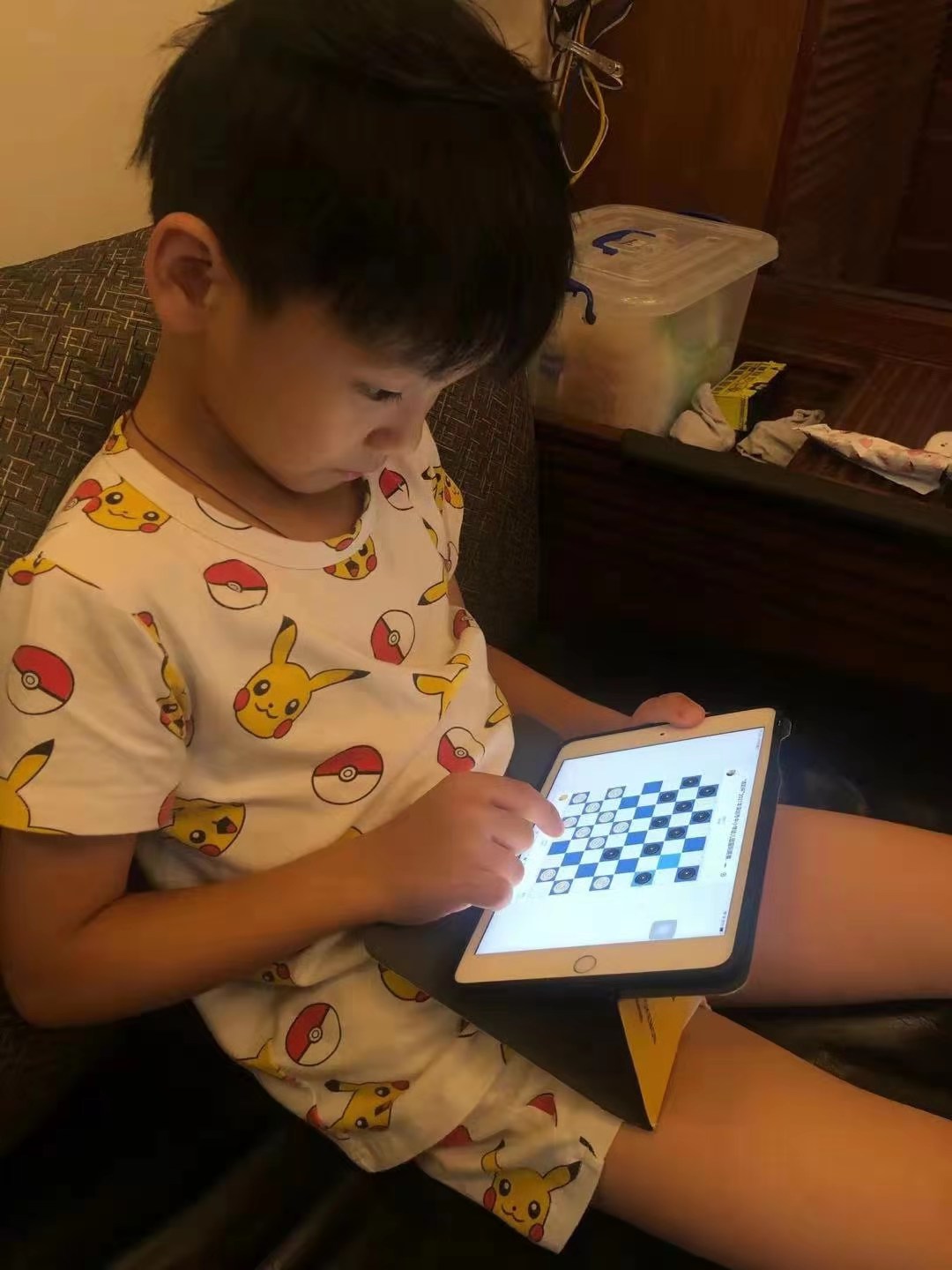 2021年青少年国际跳棋锦标赛（2021年深圳市中小学幼儿园国际跳棋赛“云”开赛 吸引了300余人参与）