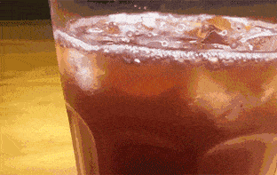 C罗拒绝可乐称要喝水!长期喝可乐的危害有多大?多数人都不知情…休闲区蓝鸢梦想 - Www.slyday.coM C罗拒绝可乐称要喝水!长期喝可乐的危害有多大?多数人都不知情…休闲区蓝鸢梦想 - Www.slyday.coM