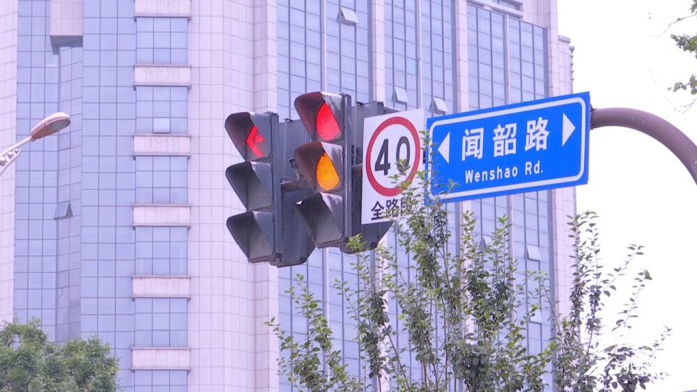 女孩街头突然昏迷 淄博两医生联手4分钟“教科书式”救人丨了不起的山东人休闲区蓝鸢梦想 - Www.slyday.coM 女孩街头突然昏迷 淄博两医生联手4分钟“教科书式”救人丨了不起的山东人休闲区蓝鸢梦想 - Www.slyday.coM