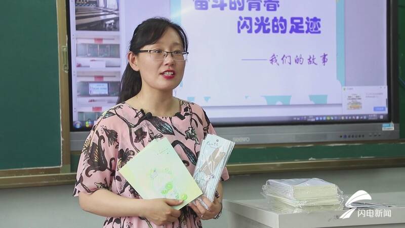 德州小学生手绘65件毕业文化衫送给老师和同学,定格美好校园回忆休闲区蓝鸢梦想 - Www.slyday.coM 德州小学生手绘65件毕业文化衫送给老师和同学,定格美好校园回忆休闲区蓝鸢梦想 - Www.slyday.coM