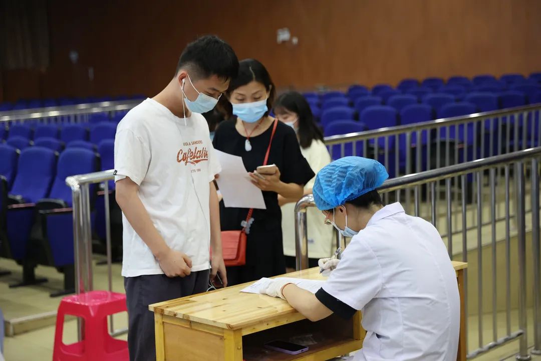 疫苗接种不掉队,我们一起苗苗苗~