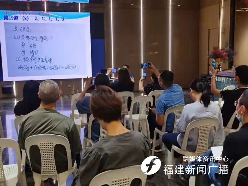 中考“田忌赛马”题火了,快来看省级名师怎么支招填报志愿