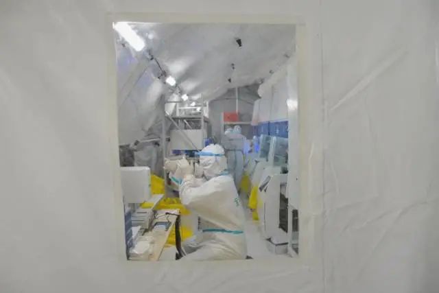 广东两地调整为高风险地区,首个气膜方舱实验室投入使用休闲区蓝鸢梦想 - Www.slyday.coM 广东两地调整为高风险地区,首个气膜方舱实验室投入使用休闲区蓝鸢梦想 - Www.slyday.coM