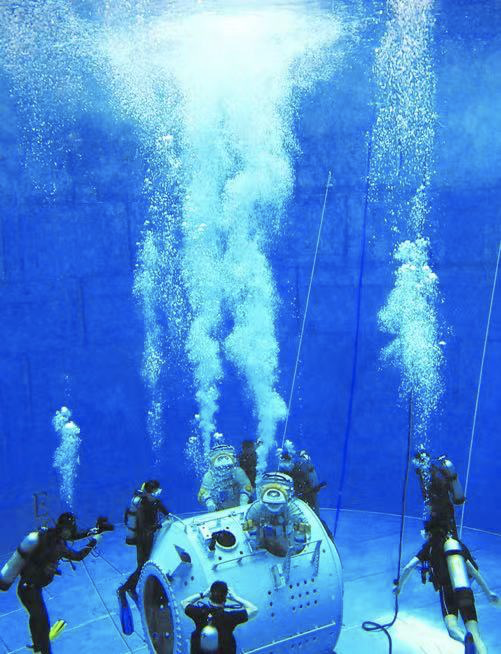 揭秘新型出舱服!中国第一位太空行走的女航天员,或两年内出现休闲区蓝鸢梦想 - Www.slyday.coM 揭秘新型出舱服!中国第一位太空行走的女航天员,或两年内出现休闲区蓝鸢梦想 - Www.slyday.coM