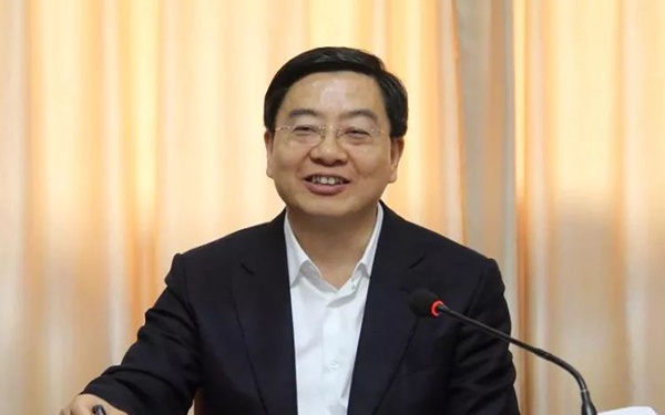 浙江省委常委温州市委书记陈伟俊任新疆维吾尔自治区党委常委