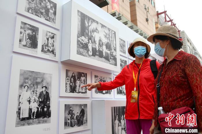 1921-2021画,1921-2021简笔画 "百年·百姓——中国百姓生活影像大展(1921-2021)"开幕