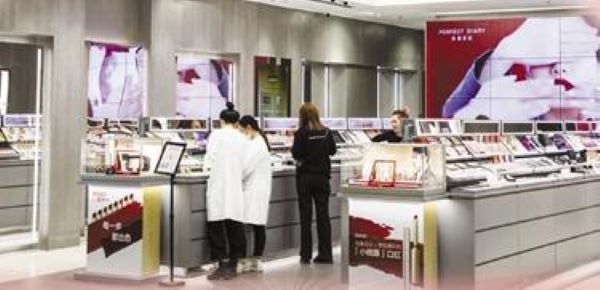 完美日记线下店