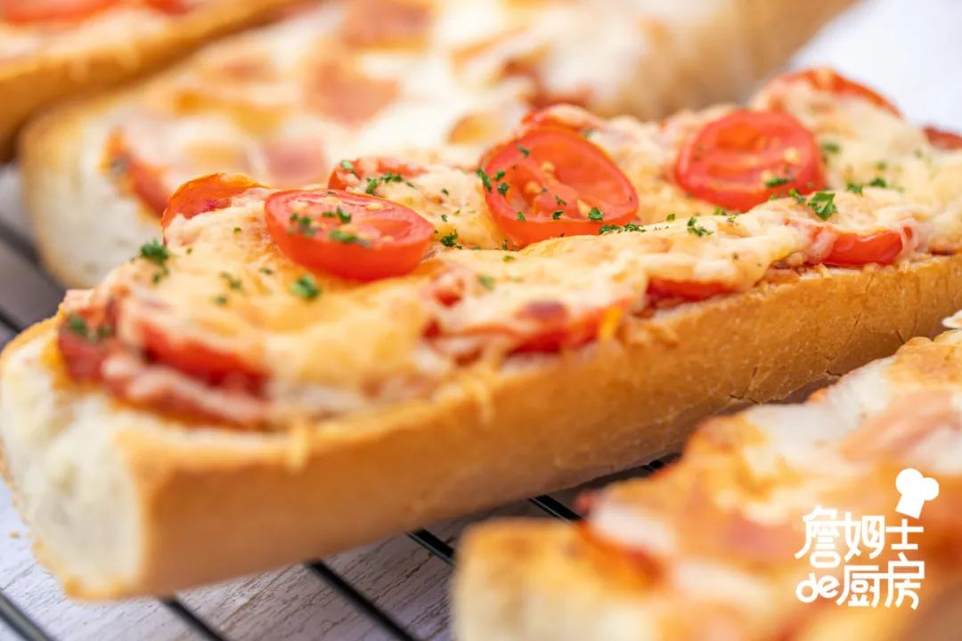 每年卖出100亿的它,还能这样吃!一咬酥脆会爆浆~休闲区蓝鸢梦想 - Www.slyday.coM 每年卖出100亿的它,还能这样吃!一咬酥脆会爆浆~休闲区蓝鸢梦想 - Www.slyday.coM