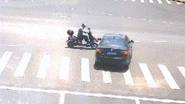 头部被汽车碾过奇迹生还!浙江这名女子太幸运,多亏这个习惯休闲区蓝鸢梦想 - Www.slyday.coM 头部被汽车碾过奇迹生还!浙江这名女子太幸运,多亏这个习惯休闲区蓝鸢梦想 - Www.slyday.coM