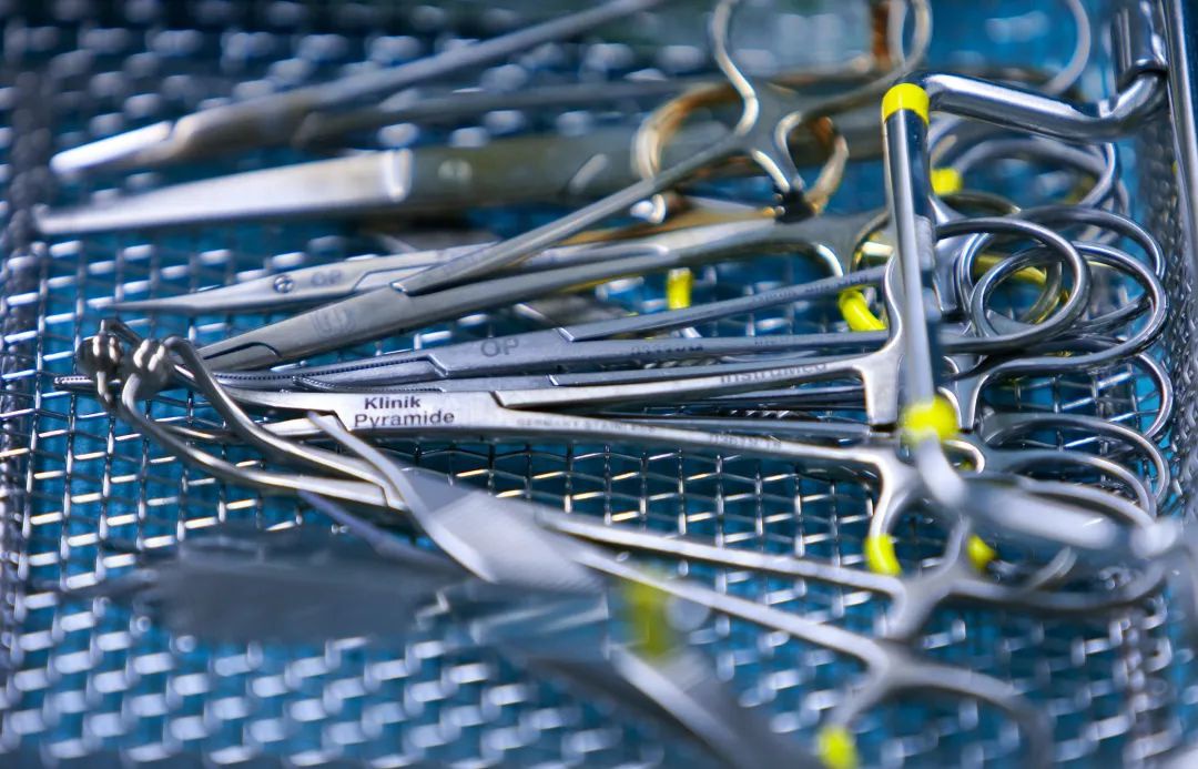 网红去世背后的抽脂生意:“一天五到八台手术”休闲区蓝鸢梦想 - Www.slyday.coM 网红去世背后的抽脂生意:“一天五到八台手术”休闲区蓝鸢梦想 - Www.slyday.coM