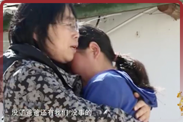 高考后,张桂梅最新视频流出:送走150名学生后,她一人“躲进”办公室休闲区蓝鸢梦想 - Www.slyday.coM 高考后,张桂梅最新视频流出:送走150名学生后,她一人“躲进”办公室休闲区蓝鸢梦想 - Www.slyday.coM