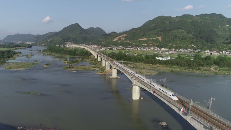 笑脸丨黔张常100名建设者:他们以这种形式庆祝中国共产党成立100周年休闲区蓝鸢梦想 - Www.slyday.coM 笑脸丨黔张常100名建设者:他们以这种形式庆祝中国共产党成立100周年休闲区蓝鸢梦想 - Www.slyday.coM