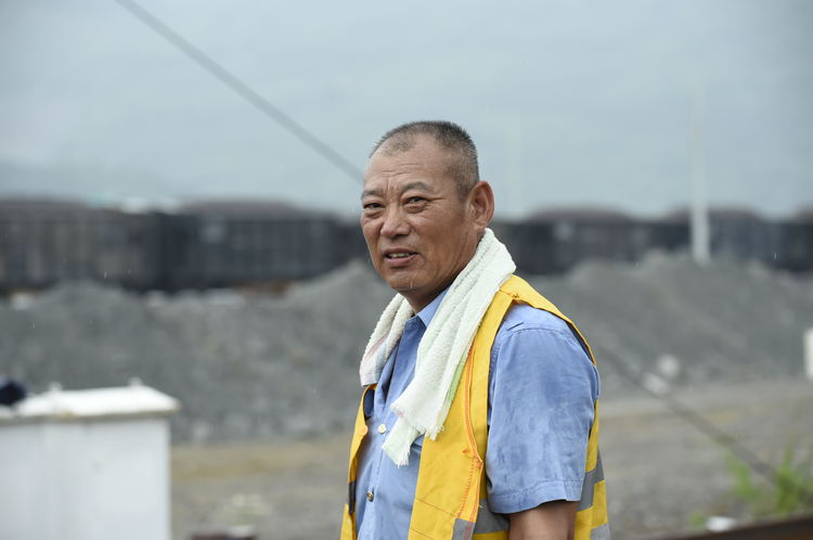 笑脸丨黔张常100名建设者:他们以这种形式庆祝中国共产党成立100周年休闲区蓝鸢梦想 - Www.slyday.coM 笑脸丨黔张常100名建设者:他们以这种形式庆祝中国共产党成立100周年休闲区蓝鸢梦想 - Www.slyday.coM