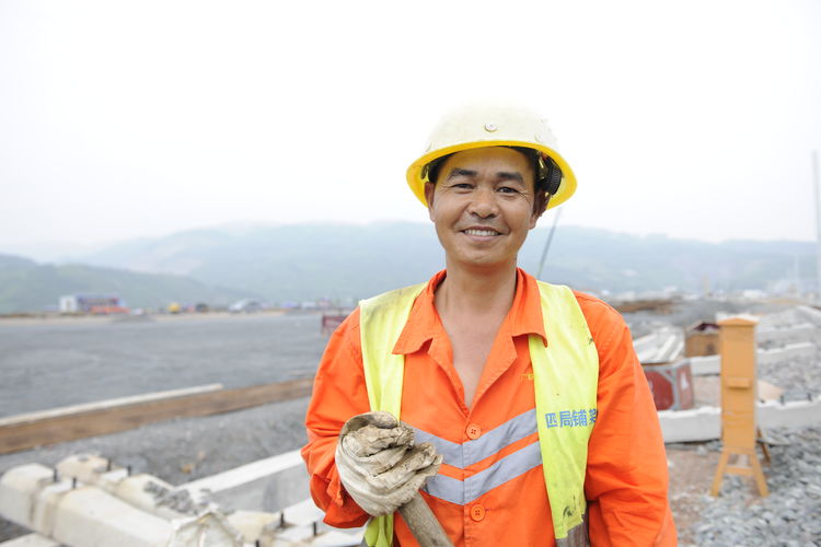 笑脸丨黔张常100名建设者:他们以这种形式庆祝中国共产党成立100周年休闲区蓝鸢梦想 - Www.slyday.coM 笑脸丨黔张常100名建设者:他们以这种形式庆祝中国共产党成立100周年休闲区蓝鸢梦想 - Www.slyday.coM