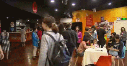 大太阳下排队1小时!上海这些暖心小店不是传统网红,却火了!休闲区蓝鸢梦想 - Www.slyday.coM 大太阳下排队1小时!上海这些暖心小店不是传统网红,却火了!休闲区蓝鸢梦想 - Www.slyday.coM