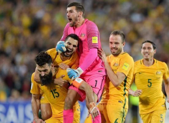 亚足联年度最佳阵容！<a href=