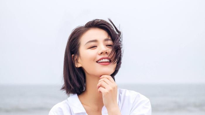 22位少数民族的明星，看看有你喜欢的吗？你喜欢谁？｜新疆｜女演员｜出生