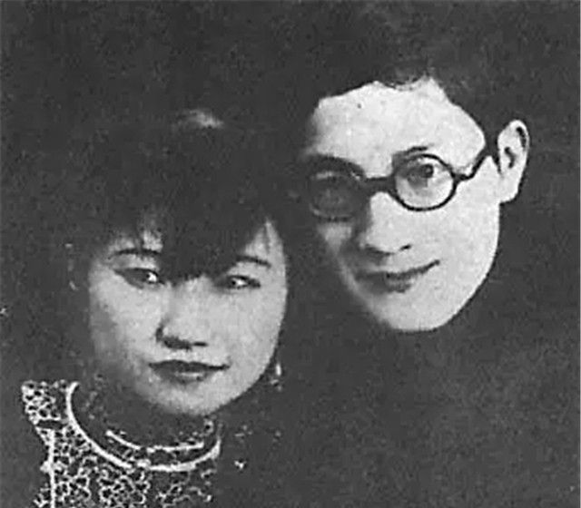 王赓:妻子给他戴“绿帽子”,偷跑<a href=