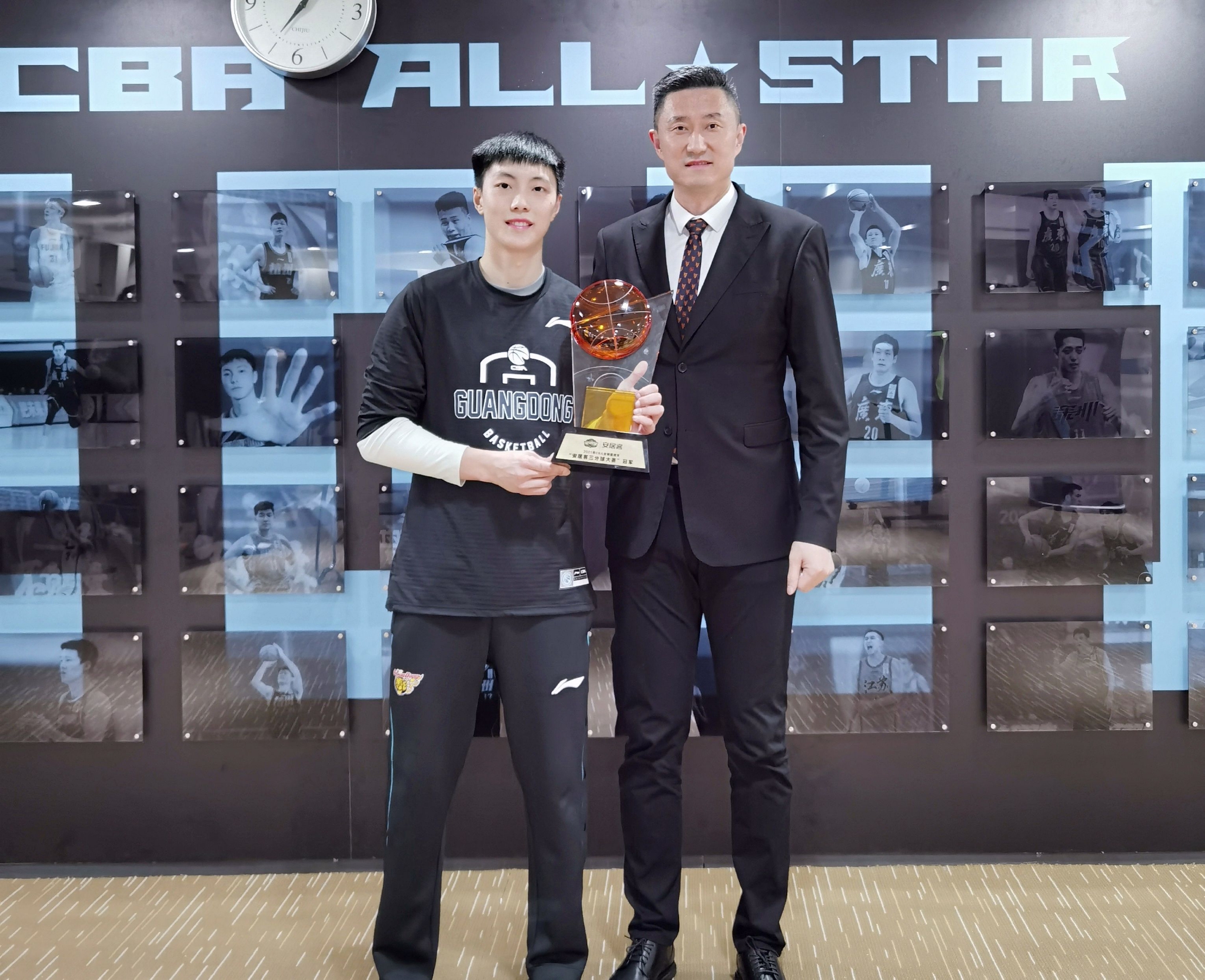 胡明轩发文，要为中国篮球尽力！打<a href=