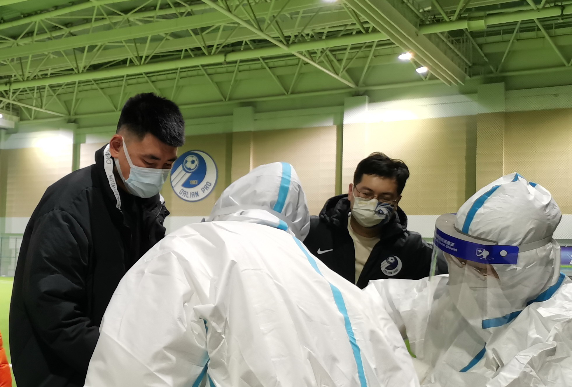 大连人贺岁杯踩场独家照片！多名万达中超球员亮相，看看都有谁