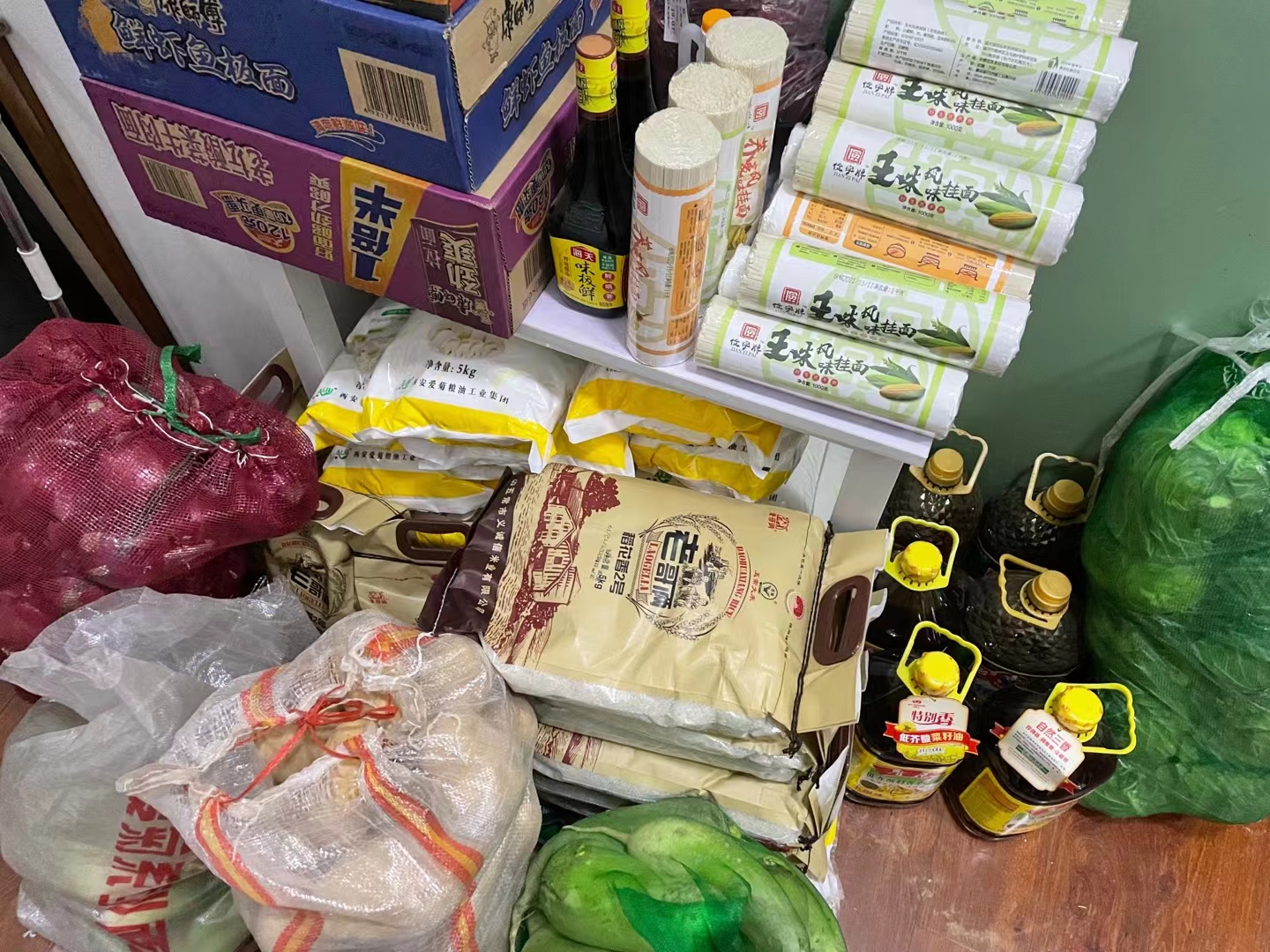 西安房东给81个租客免费做饭:希望大家吃上热乎饭,共渡难关