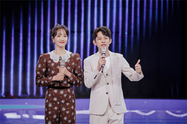 《你好星期六》今晚开播,快乐家族主持人只剩何炅,让人唏嘘休闲区蓝鸢梦想 - Www.slyday.coM 《你好星期六》今晚开播,快乐家族主持人只剩何炅,让人唏嘘休闲区蓝鸢梦想 - Www.slyday.coM