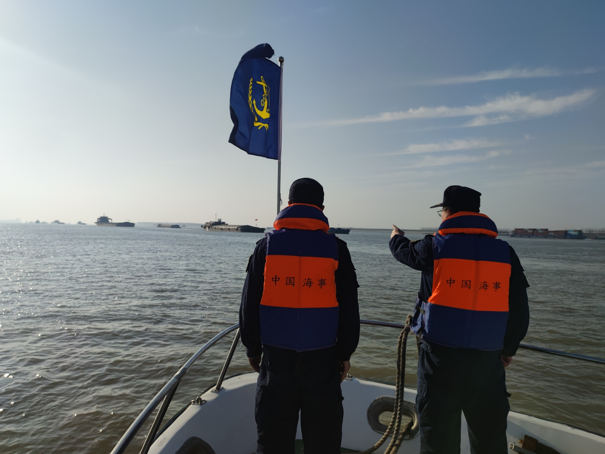 九江彭泽海事处：新年伊始开好头 强化监管保平安|九江市|彭泽|船舶_新浪新闻