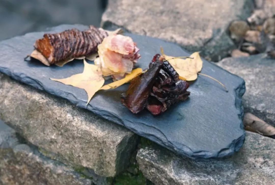 贵餐厅内卷元年?在杭州,那些人均超过500的轻奢餐厅究竟值不值得去休闲区蓝鸢梦想 - Www.slyday.coM 贵餐厅内卷元年?在杭州,那些人均超过500的轻奢餐厅究竟值不值得去休闲区蓝鸢梦想 - Www.slyday.coM