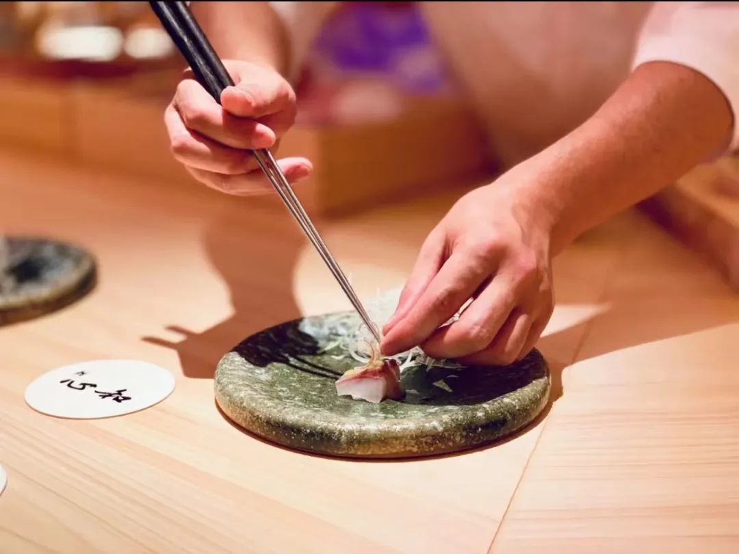 贵餐厅内卷元年?在杭州,那些人均超过500的轻奢餐厅究竟值不值得去休闲区蓝鸢梦想 - Www.slyday.coM 贵餐厅内卷元年?在杭州,那些人均超过500的轻奢餐厅究竟值不值得去休闲区蓝鸢梦想 - Www.slyday.coM