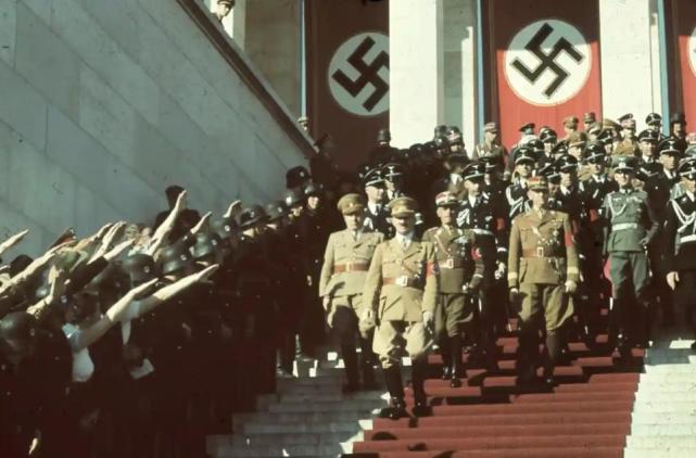 一组希特勒统治下纳粹<a href=