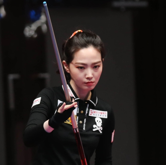 2大美女时隔2年再次相遇！<a href=