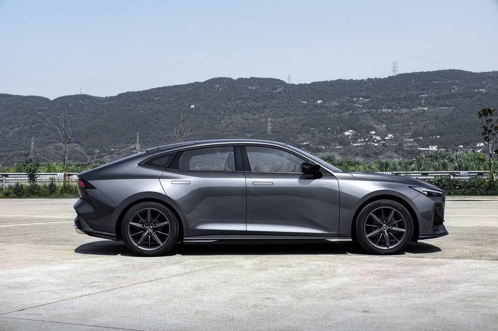 最后的挣扎?2022年新车大揭秘,燃油车还有机会吗?