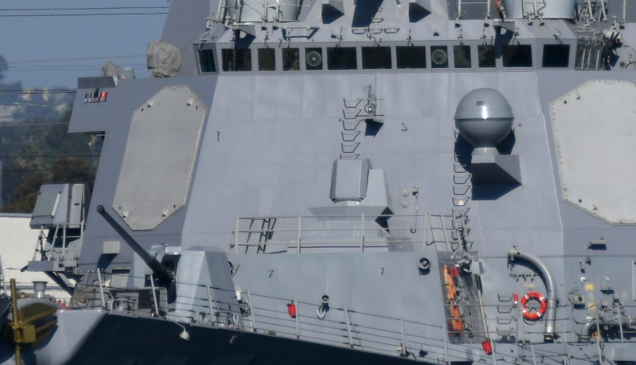 海军武器发展：航母与战略常规潜艇竞赛正在加速
