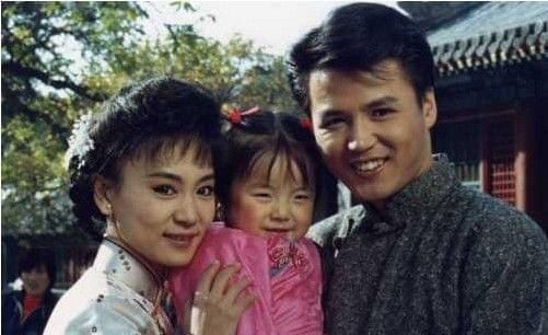 婉君曾哲贞当红时嫁林瑞阳却惨遭抛弃离婚后至今没有再婚
