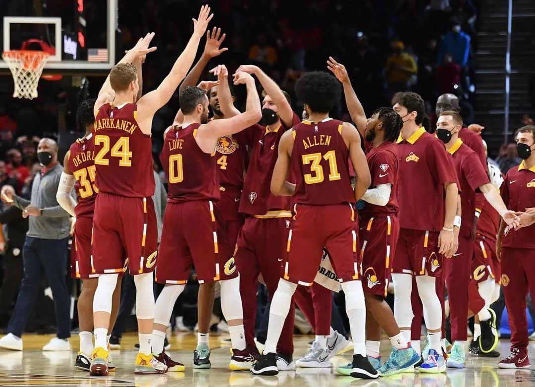 4年1.2亿!连续5场20+!被喷到原地退役的他,终于醒了休闲区蓝鸢梦想 - Www.slyday.coM 4年1.2亿!连续5场20+!被喷到原地退役的他,终于醒了休闲区蓝鸢梦想 - Www.slyday.coM