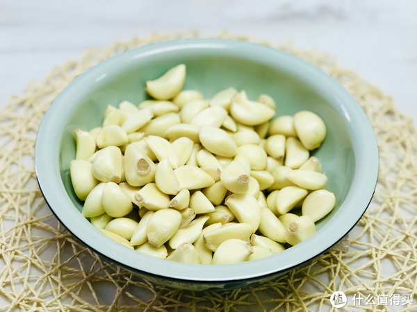 腊月里,腌萝卜、腌白菜不如多腌点它,过年吃肉、吃饺子都少不了休闲区蓝鸢梦想 - Www.slyday.coM 腊月里,腌萝卜、腌白菜不如多腌点它,过年吃肉、吃饺子都少不了休闲区蓝鸢梦想 - Www.slyday.coM