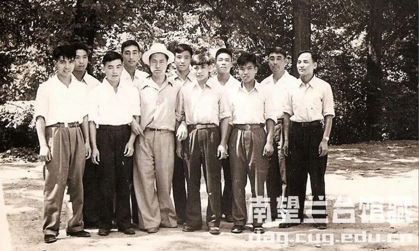 地大红色故事10|在人类首次从珠峰北坡成功登顶壮举中为国争光的中国登山事业奠基人和地大杰出校友——王富洲