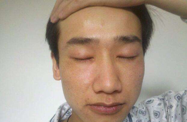 生活中,我们也会发现周围总有些人面色青灰,情志倦态且经常因一些