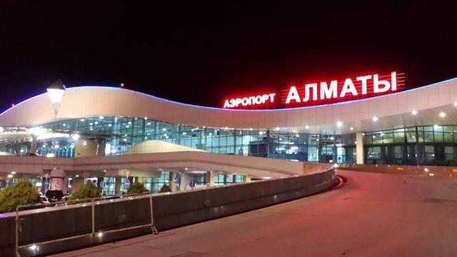 哈萨克斯坦阿拉木图国际机场被反政府人员控制|哈萨克斯坦|阿拉木图