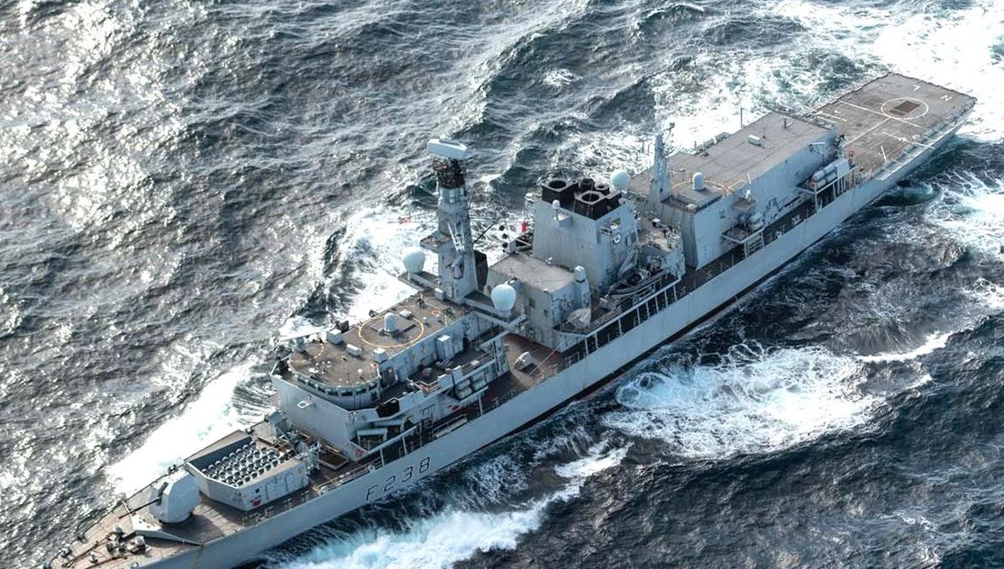 潜艇又撞上军舰！冷战后首次，<a href=