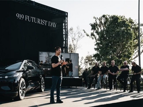 成绩堪比华为！李彦宏7年前的判断没错，耗资几百亿果然没白研发