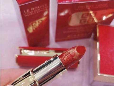 宝骏kiwi新外观，虎年美妆盒官图发布